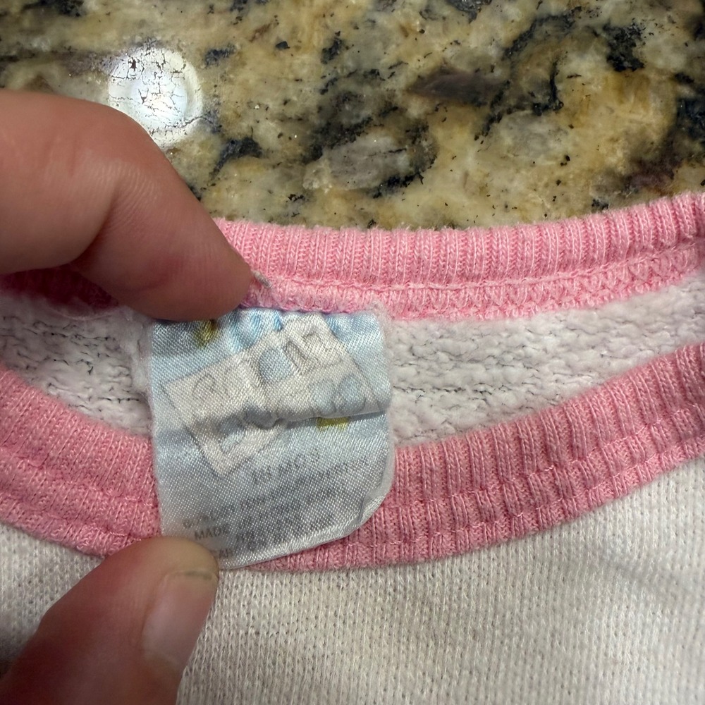 Vintage Unbearably Cute‎ Bear Graphic Sweatshirt White Pink Bows Paw Prints Kids - Picture 2 of 6